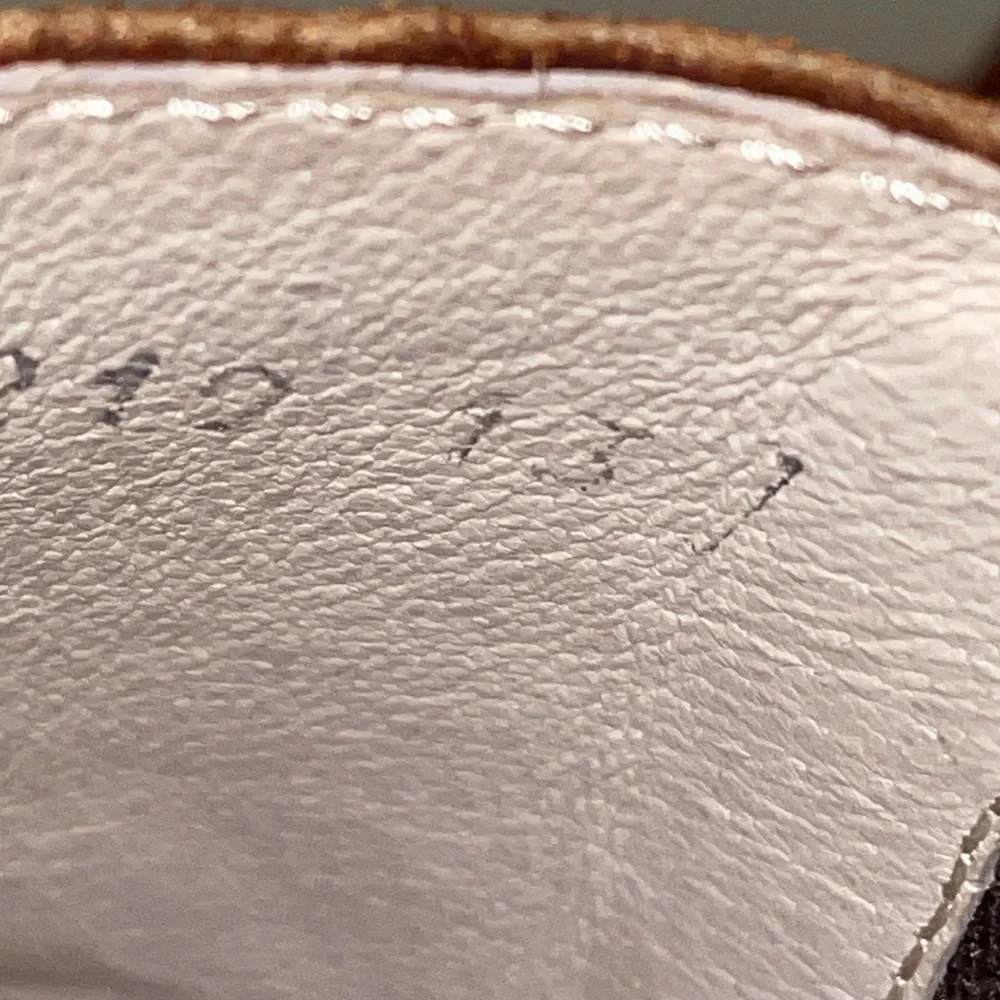 Bacco‎ Bucci Vero Cuoio Suede Slip Ons.  Made in Italy.  Size 13. - Picture 13 of 14
